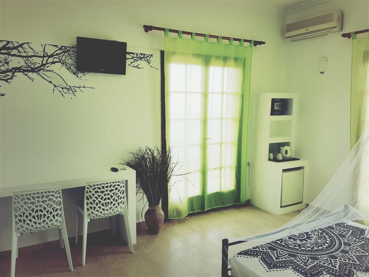 Thomas Art Hotel 3*
