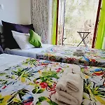 Thomas Art Hotel